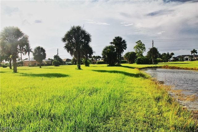 Listing photo 3 for 17256 Carroway Ln, Punta Gorda FL 33955