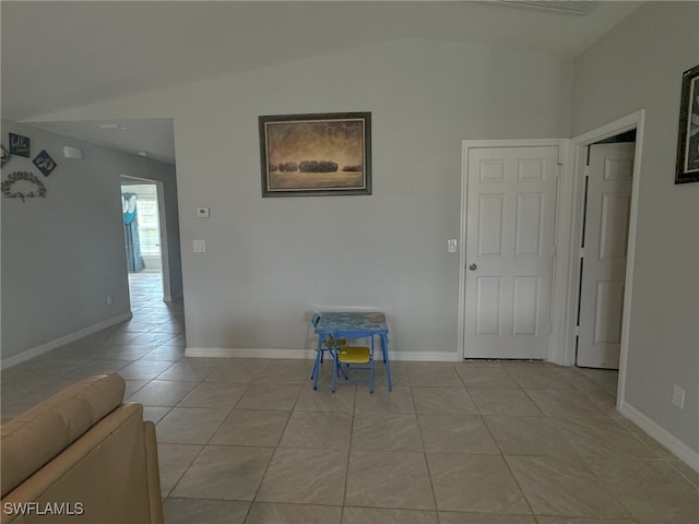 Listing photo 3 for 927 Manresa Ave S, Lehigh Acres FL 33974