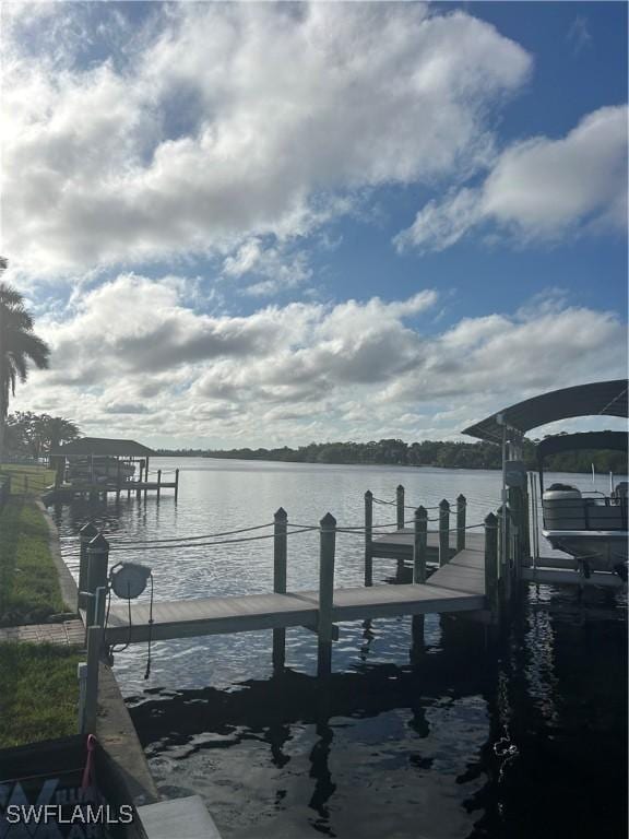 Listing photo 3 for 13838 River Forest Dr, Fort Myers FL 33905