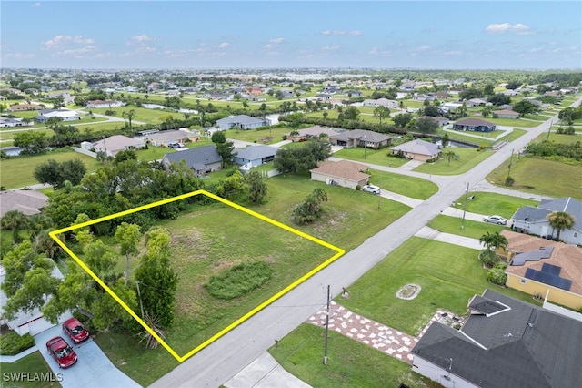 Listing photo 3 for 2048 NE 28th St, Cape Coral FL 33909