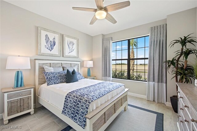 bedroom featuring ceiling fan