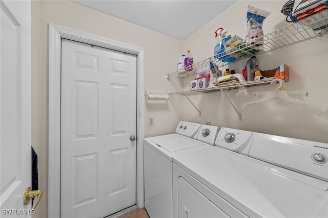 laundry room featuring washer and dryer