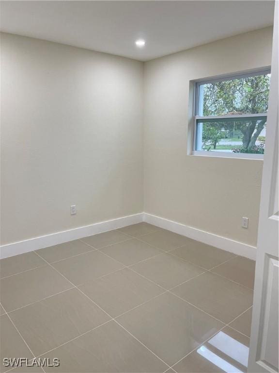 4533 Gulfstream Dr, Naples, FL 34112 - photo 19