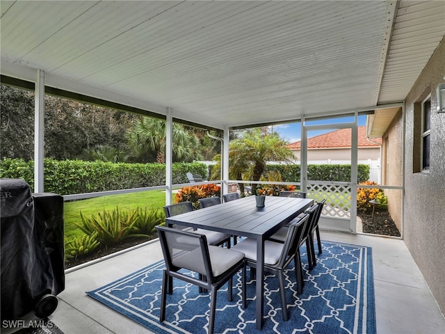 view of sunroom / solarium