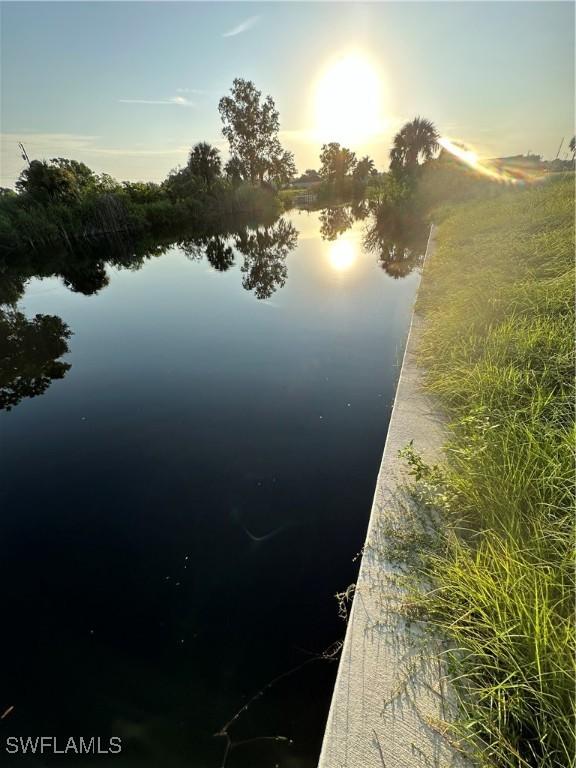 2043 NE 27th St, Cape Coral, FL 33909 - photo 1