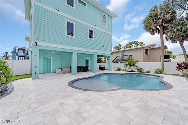 view of pool with a patio area and outdoor lounge area