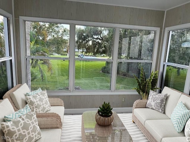 view of sunroom / solarium