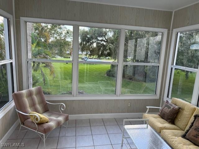 view of sunroom / solarium