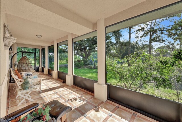 view of sunroom / solarium