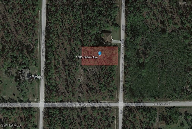 Listing photo 2 for 1305 Glenn Ave, Lehigh Acres FL 33972