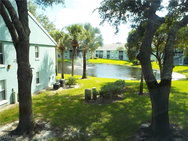 view of yard with a water view