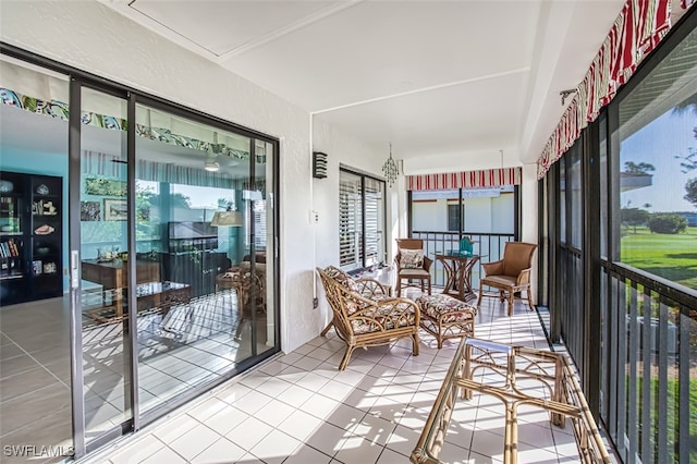 view of sunroom / solarium