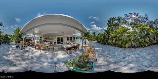 1862 Linhart Ave, Fort Myers, FL 33901 - surrounding community with a patio area and outdoor dining area