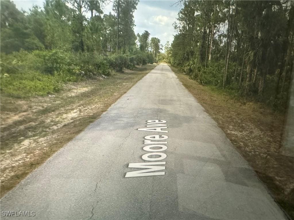 2103 Moore Ave, Alva, FL 33920