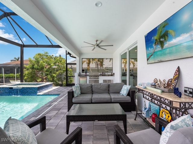 view of swimming pool featuring an in ground hot tub, an outdoor living space, a patio area, ceiling fan, and a lanai