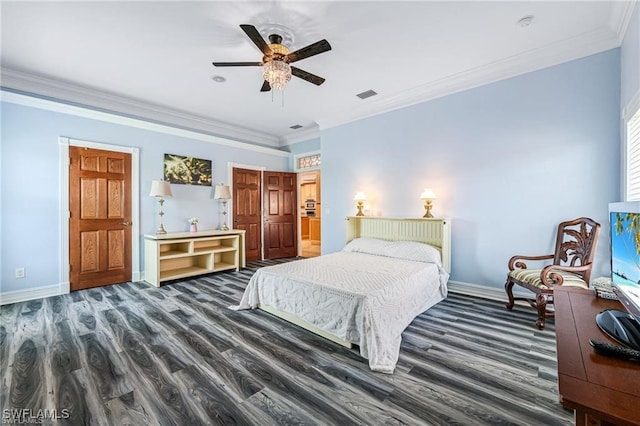 bedroom featuring crown molding, dark hardwood / wood-style floors, and ceiling fan