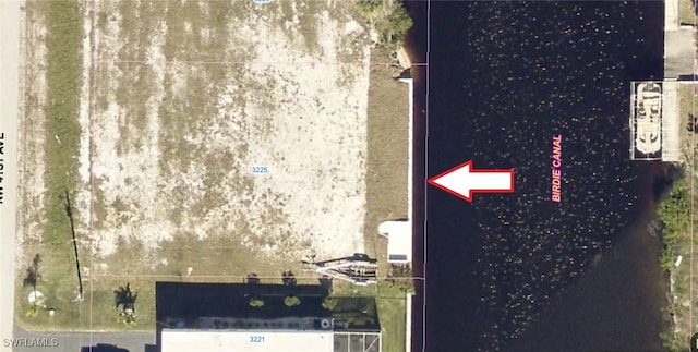 Listing photo 2 for 3225 NW 41st Ave, Cape Coral FL 33993