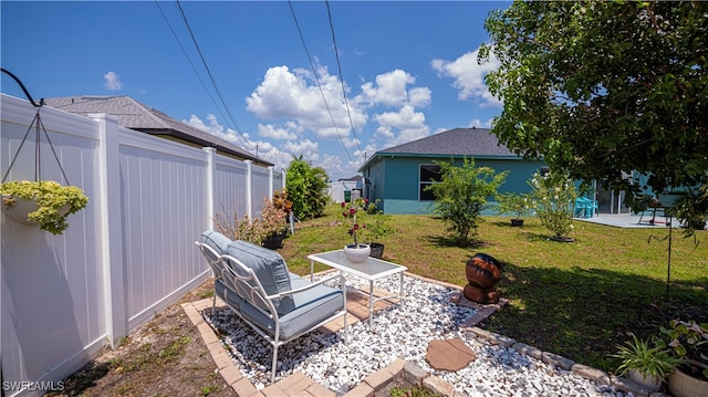 view of yard with a patio