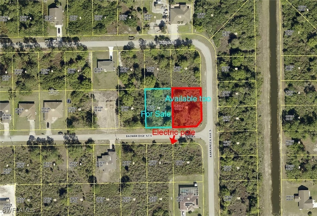 1121 Bainbridge St, Lehigh Acres, FL 33974