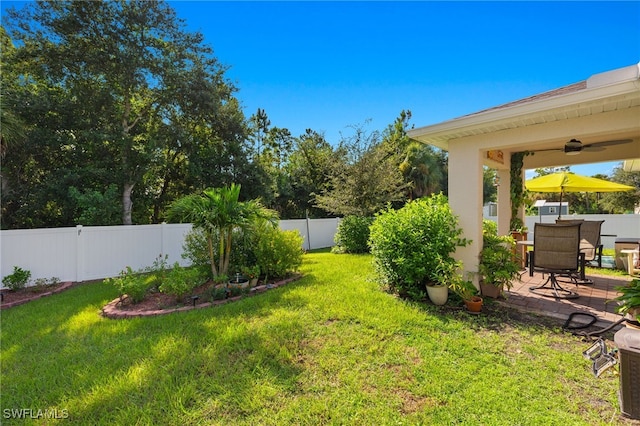 view of yard with a patio area