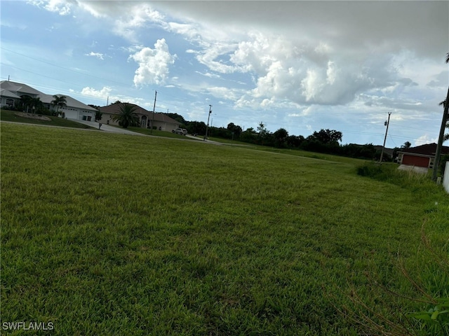 Listing photo 3 for 1806 NE 23rd Ave, Cape Coral FL 33909