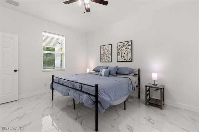 bedroom featuring ceiling fan