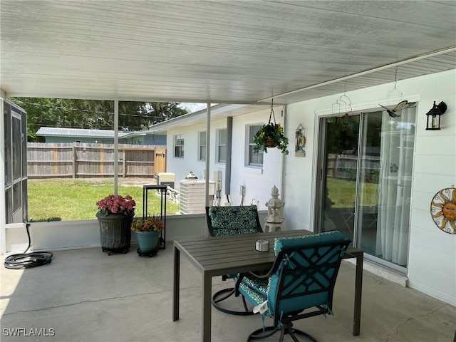 view of sunroom / solarium