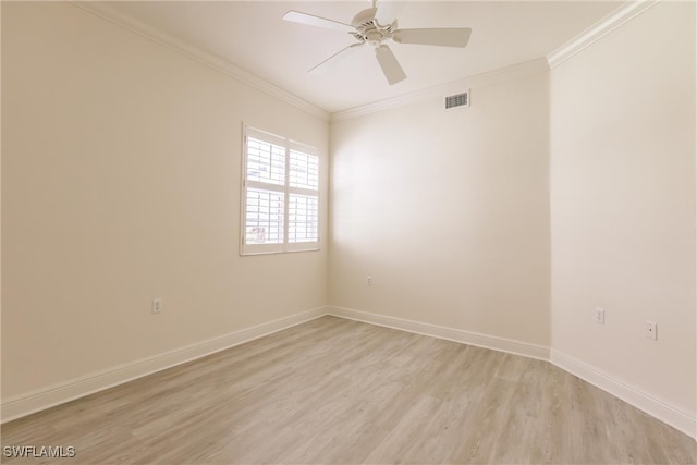 unfurnished room with ceiling fan, crown molding, and light hardwood / wood-style flooring