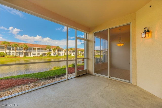 view of unfurnished sunroom