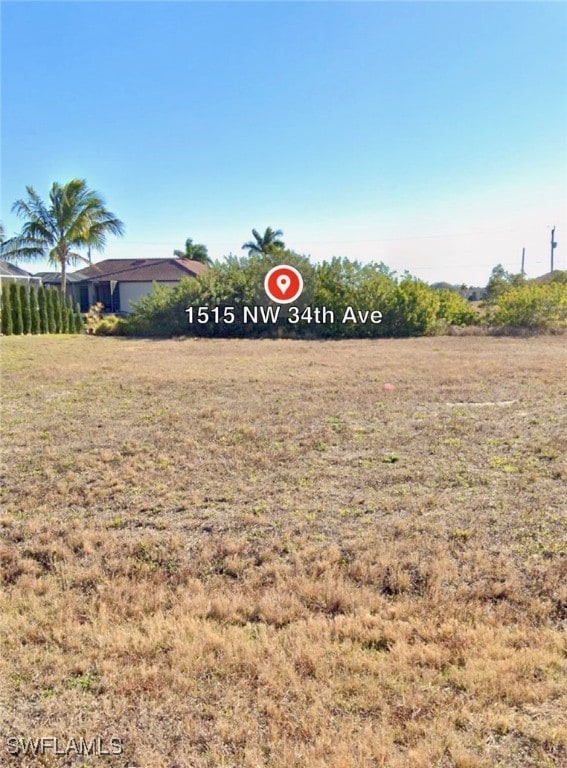 Listing photo 3 for 1515 NW 34th Ave, Cape Coral FL 33993