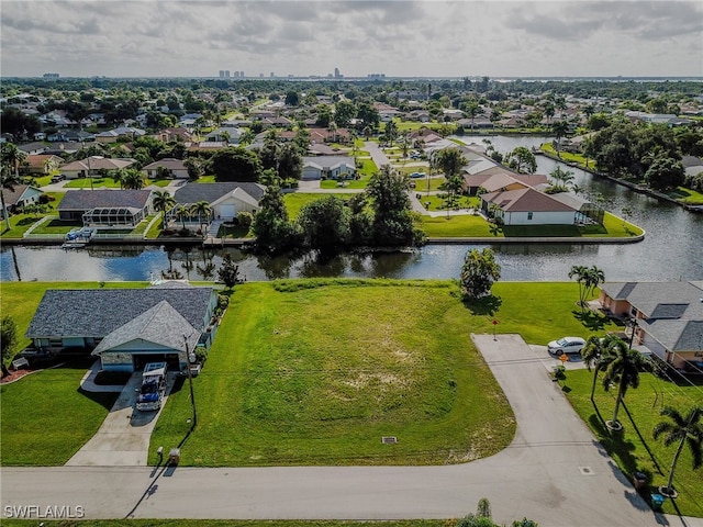 Listing photo 2 for 627 SE 19th Ct, Cape Coral FL 33990