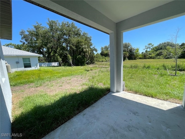 view of yard with a patio