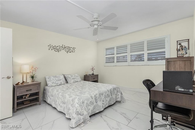 bedroom with ceiling fan