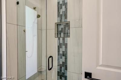 room details with walk in shower