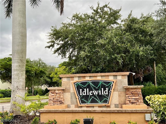 3020 Meandering Way Unit 201, Fort Myers, FL 33905 - view of community sign