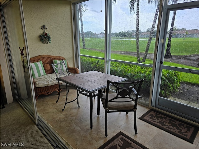 view of sunroom / solarium