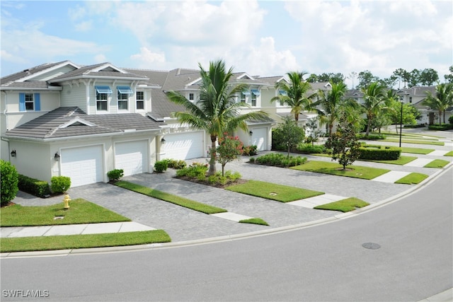 view of front facade with a garage