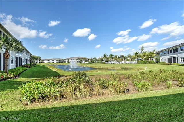 view of yard featuring a water view