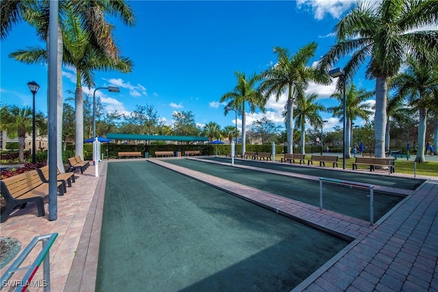 view of swimming pool