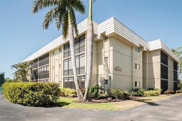 view of building exterior