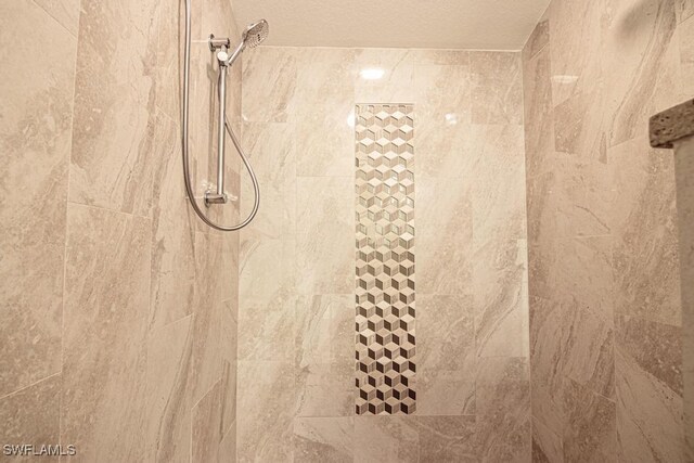 details featuring a tile shower