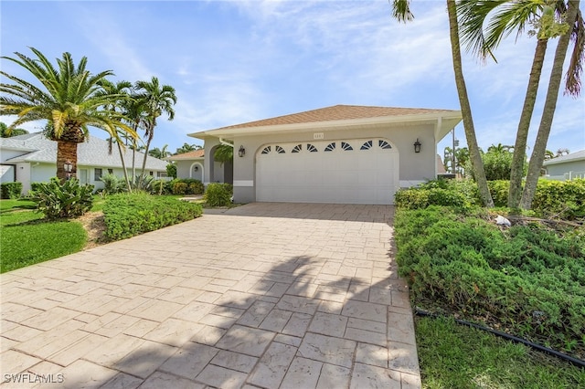 view of front of house featuring a garage