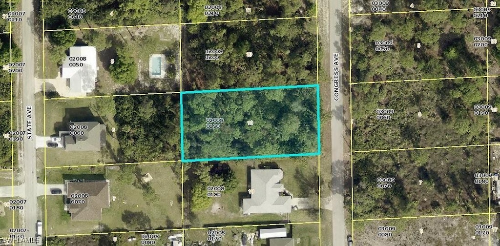 1613 Congress Ave, Lehigh Acres, FL 33972