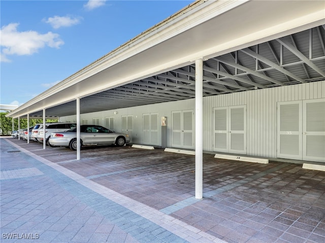2601 Gulf Shore Blvd N Unit 34, Naples, FL 34103 - view of covered parking lot