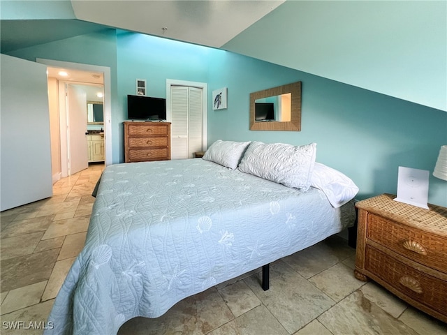 bedroom with a closet