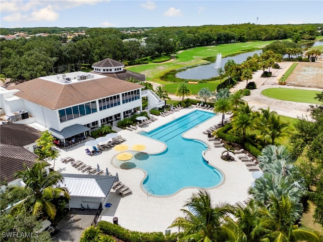 view of swimming pool featuring a patio