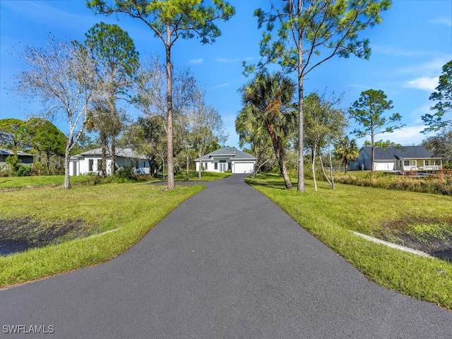 view of front of property with a front yard