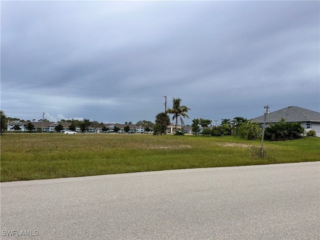 Listing photo 2 for 1910 SW 7th Pl, Cape Coral FL 33991