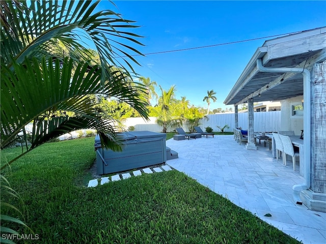 view of yard with an outdoor hangout area and a patio area