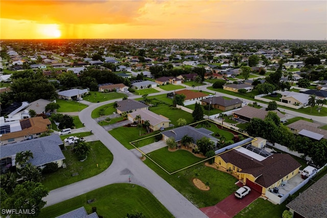 view of aerial view at dusk